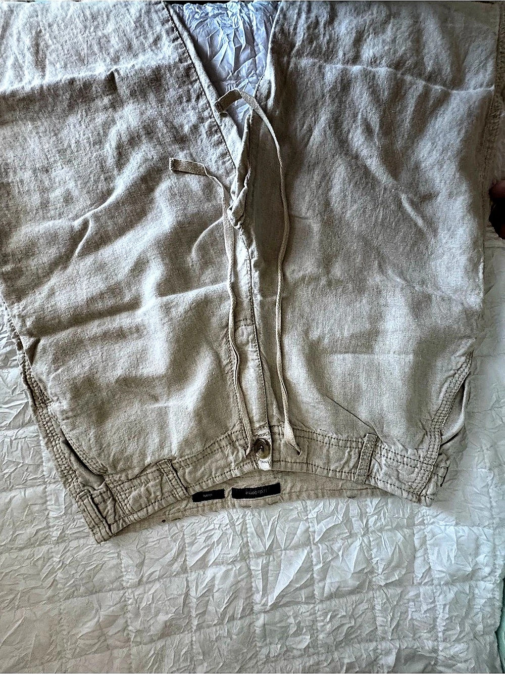 Liz Claiborne cargo capri pants size 12 - Picture 2 of 6